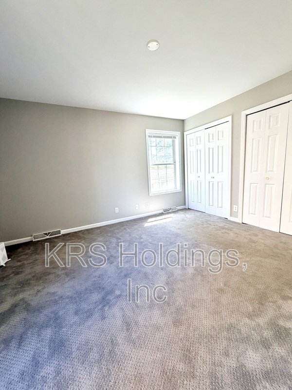 Open property image