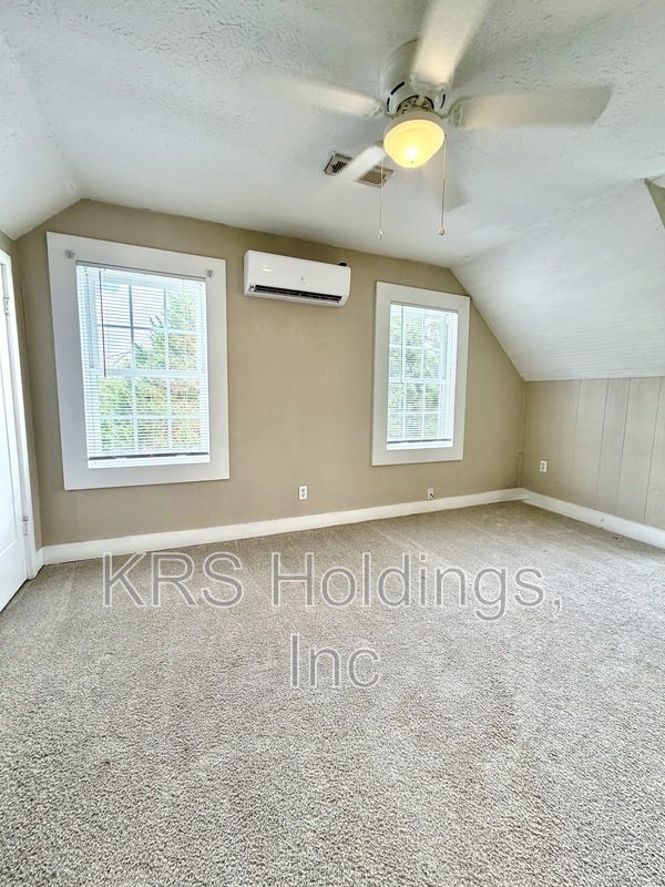 Bright property image