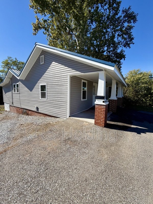 Charming property image